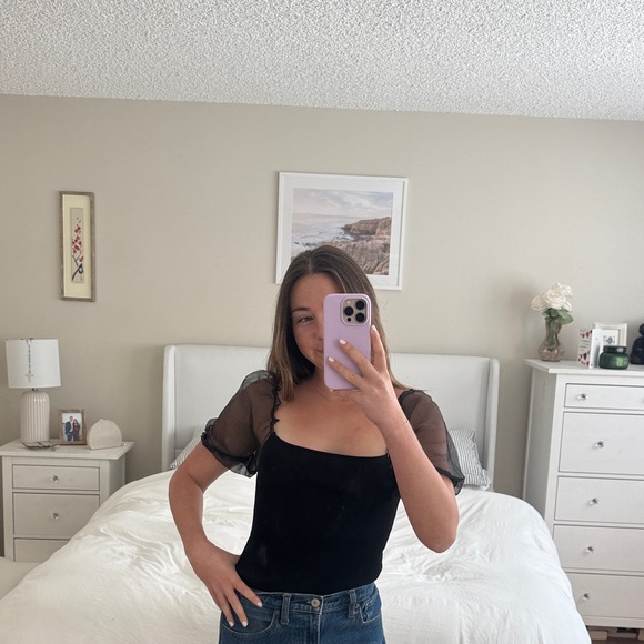 ASTR the label Sheer Puff Sleeve Bodysuit - Picture 3 of 4